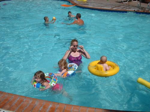 All 4 in the pool again.jpg 32.7K